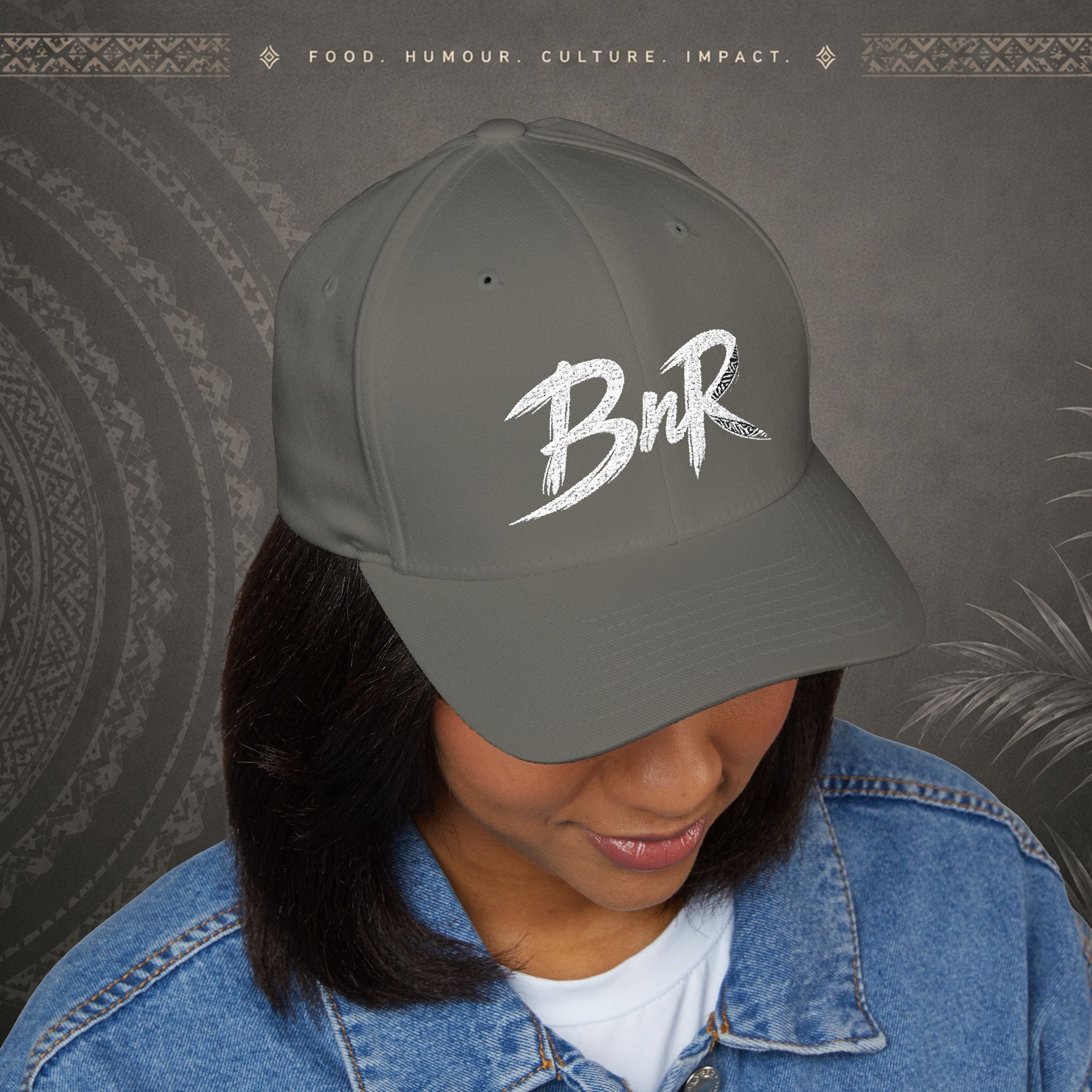 Bully n Rice - Somting Moa - Streetwear Pacific Identity Flexfit Cap (white)