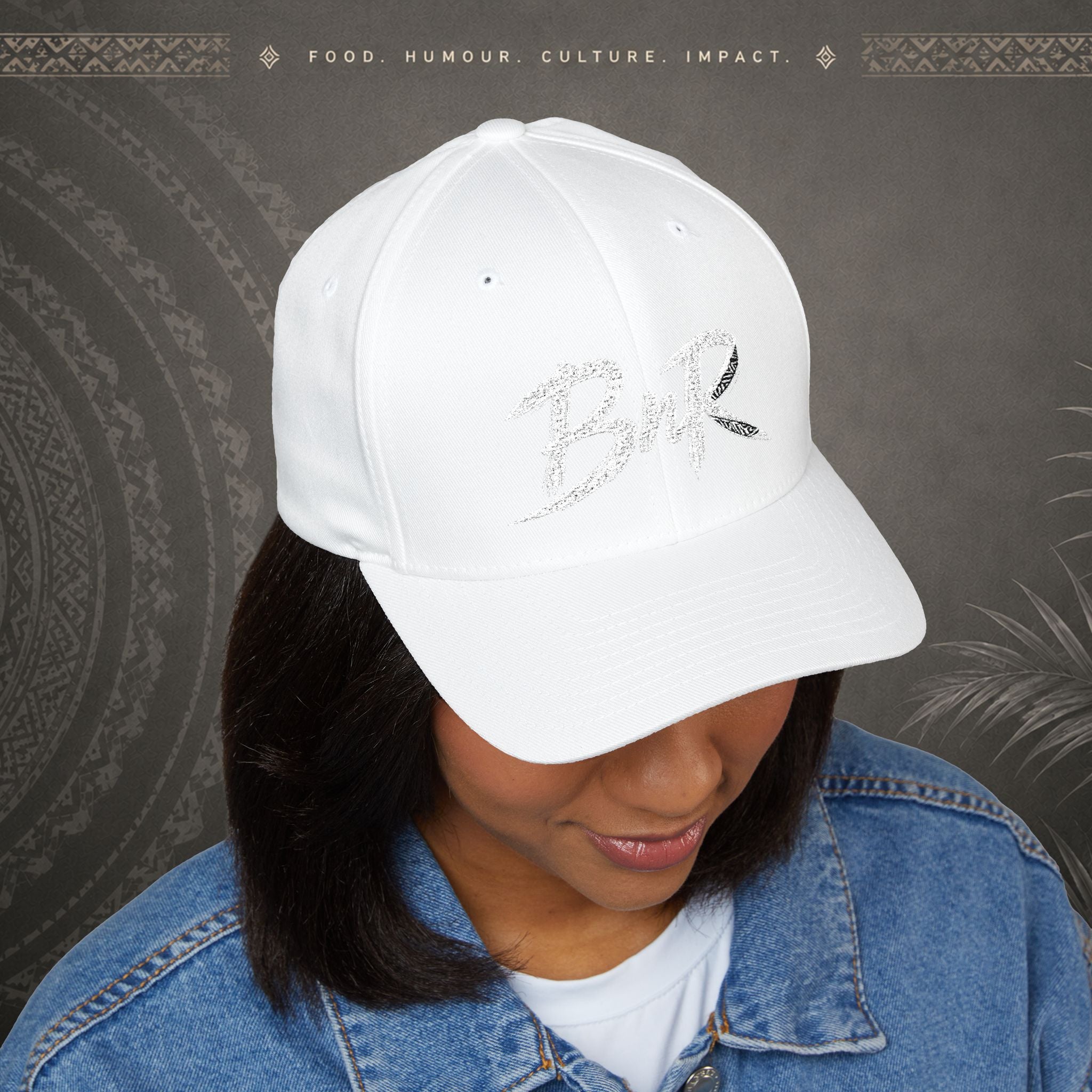 Bully n Rice - Somting Moa - Streetwear Pacific Identity Flexfit Cap (white)
